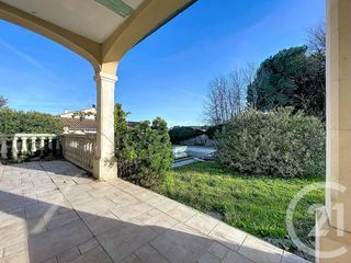  Maison � vendre 5 pi�ces 223 m�