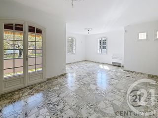  Maison � louer 4 pi�ces 115 m�