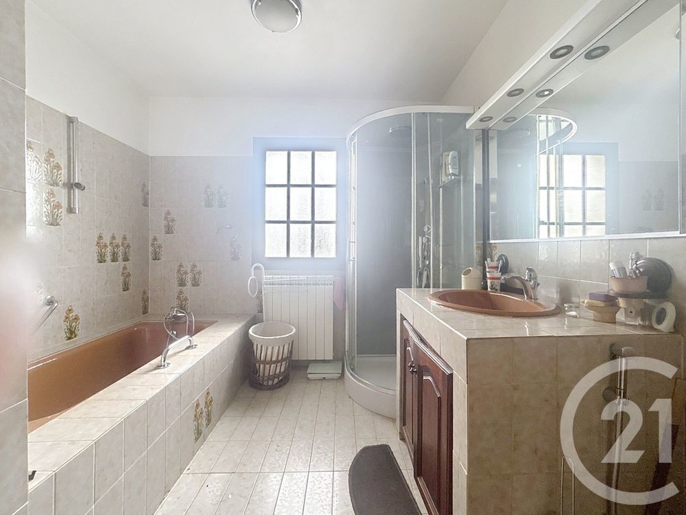 � vendre  Maison Auribeau-sur-Siagne (06810)