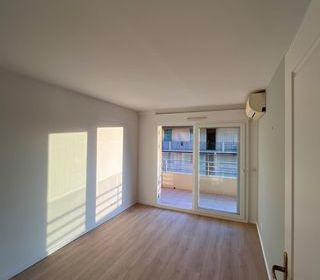  Appartement � vendre 4 pi�ces 77 m�