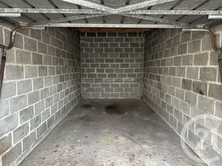  Parking / Garage � louer 12 m�