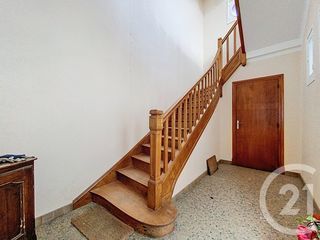  Maison � vendre 9 pi�ces 532 m�