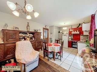  Immeuble � vendre 381 m�