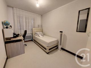  Appartement � vendre 4 pi�ces 69 m�