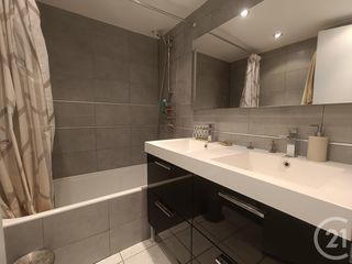  Appartement � louer 4 pi�ces 91 m�