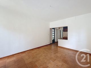  Immeuble � vendre 140 m�