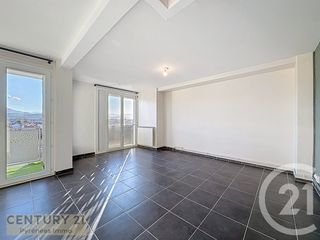  Appartement � louer 4 pi�ces 91 m�