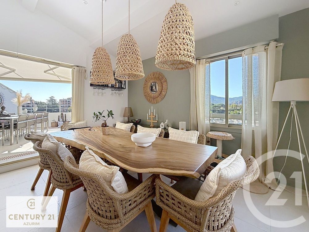 � vendre  Appartement Mandelieu-la-Napoule (06210)