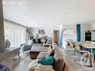  Maison � vendre 4 pi�ces 190 m�