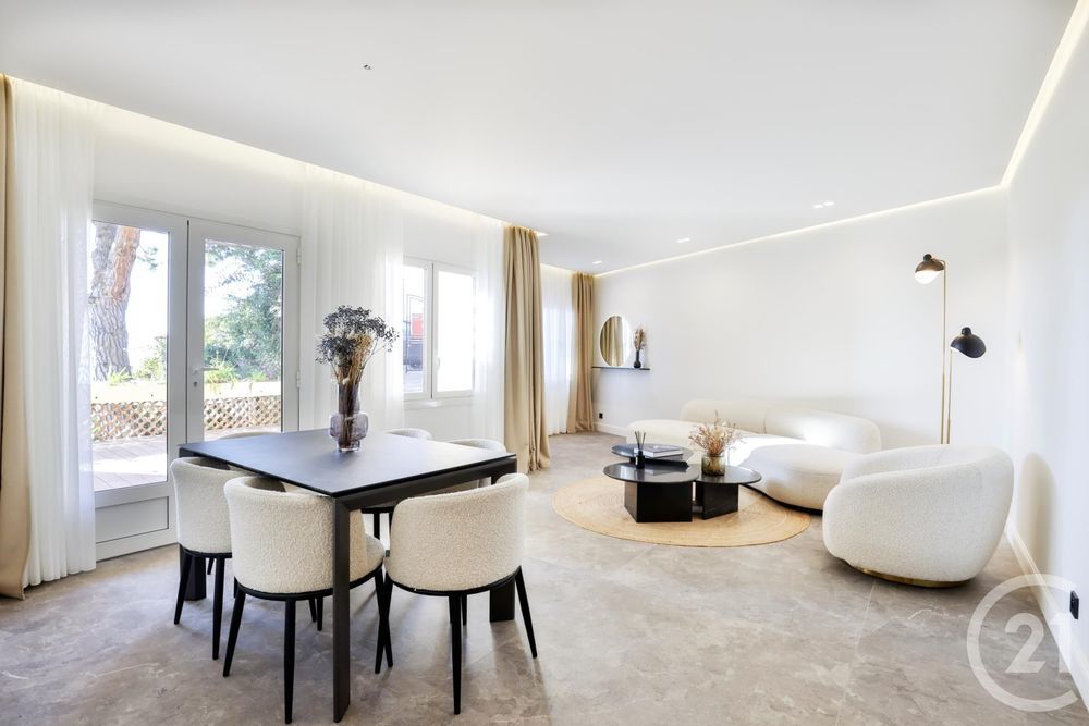 � vendre  Appartement Villefranche-sur-Mer (06230)