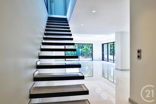  Appartement � vendre 5 pi�ces 191 m�