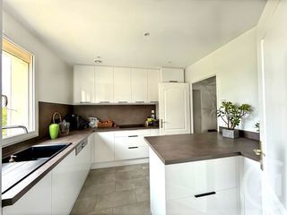  Maison � vendre 7 pi�ces 165 m�