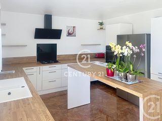  Maison � vendre 4 pi�ces 144 m�