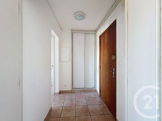  Appartement � louer 4 pi�ces 73 m�