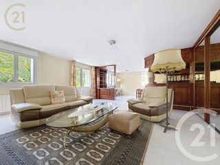  Maison � vendre 6 pi�ces 255 m�