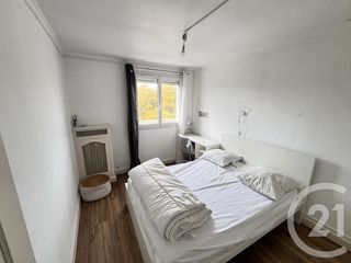  Appartement � louer 4 pi�ces 80 m�