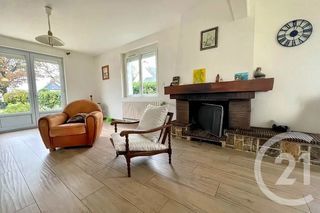  Maison � vendre 8 pi�ces 210 m�