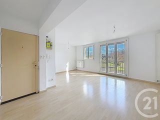  Appartement � vendre 4 pi�ces 65 m�