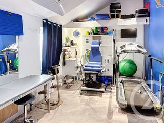  Immeuble � vendre 142 m�