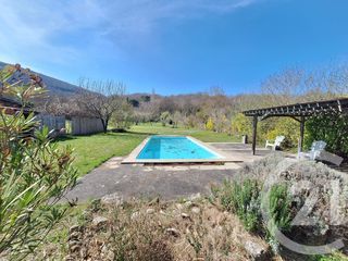  Maison � vendre 10 pi�ces 250 m�