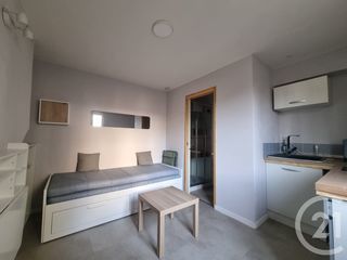  Appartement � louer 1 pi�ce 11 m�