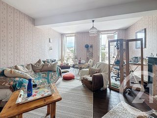  Maison � vendre 6 pi�ces 230 m�