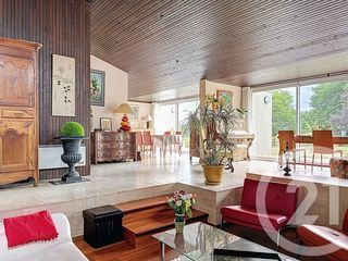  Maison � vendre 9 pi�ces 274 m�