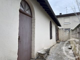  Maison � vendre 9 pi�ces 220 m�