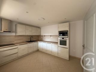  Appartement � louer 2 pi�ces 52 m�