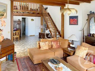  Maison � vendre 5 pi�ces 262 m�