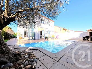  Maison � vendre 5 pi�ces 240 m�