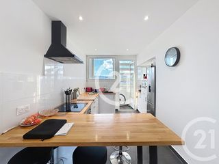  Appartement � vendre 5 pi�ces 92 m�