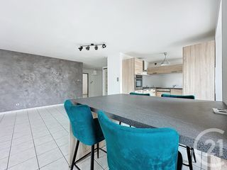  Appartement � louer 5 pi�ces 88 m�