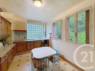  Maison � vendre 5 pi�ces 226 m�