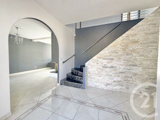  Maison � vendre 8 pi�ces 280 m�