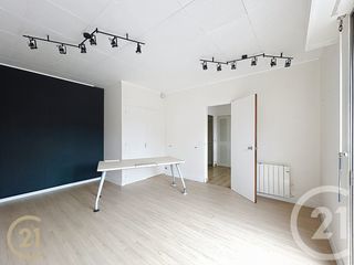  Appartement � louer 2 pi�ces 55 m�