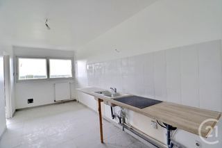  Appartement � vendre 4 pi�ces 77 m�