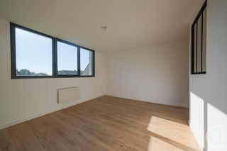  Maison � vendre 5 pi�ces 195 m�