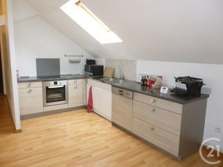  Appartement � louer 3 pi�ces 73 m�