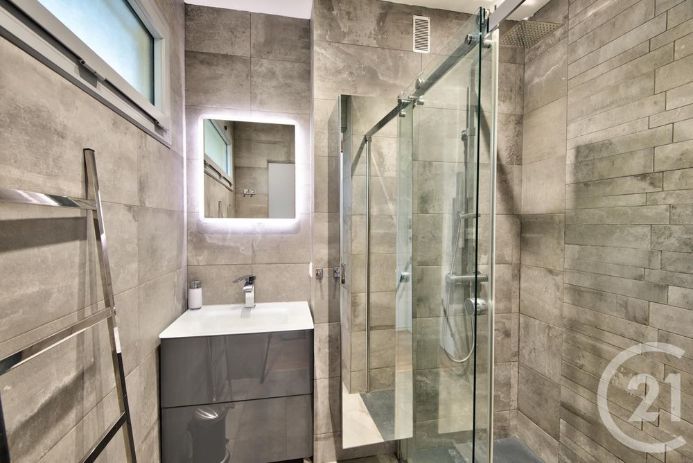 � vendre  Appartement Villefranche-sur-Mer (06230)