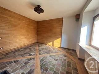  Maison � vendre 8 pi�ces 316 m�