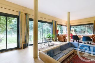  Maison � vendre 8 pi�ces 300 m�