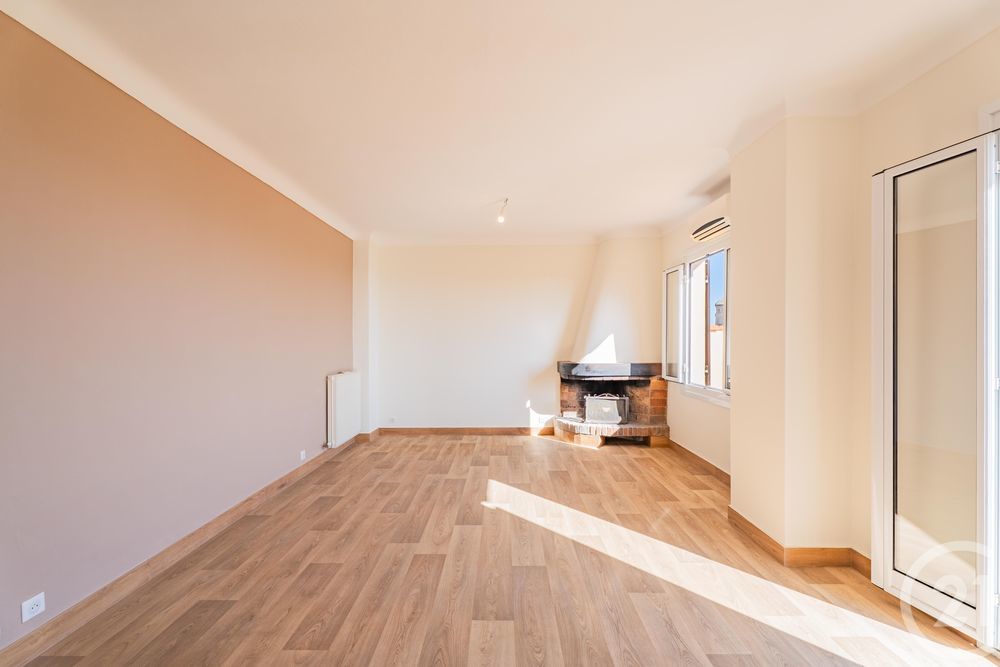 � vendre  Maison Beausoleil (06240)