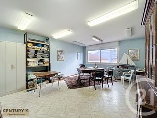  Appartement � vendre 11 pi�ces 185 m�