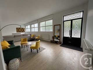  Appartement � louer 8 pi�ces 150 m�