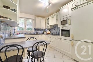  Appartement � vendre 5 pi�ces 111 m�