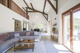  Maison � vendre 6 pi�ces 225 m�