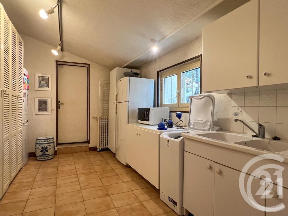 � vendre  Maison Rognes (13840)