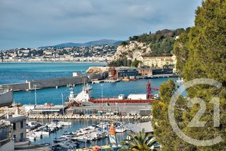  Appartement � vendre 4 pi�ces 136 m�