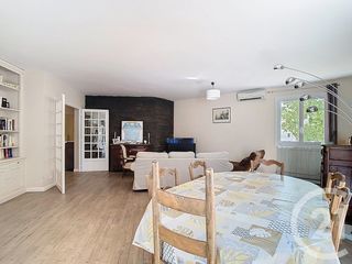  Maison � vendre 6 pi�ces 249 m�